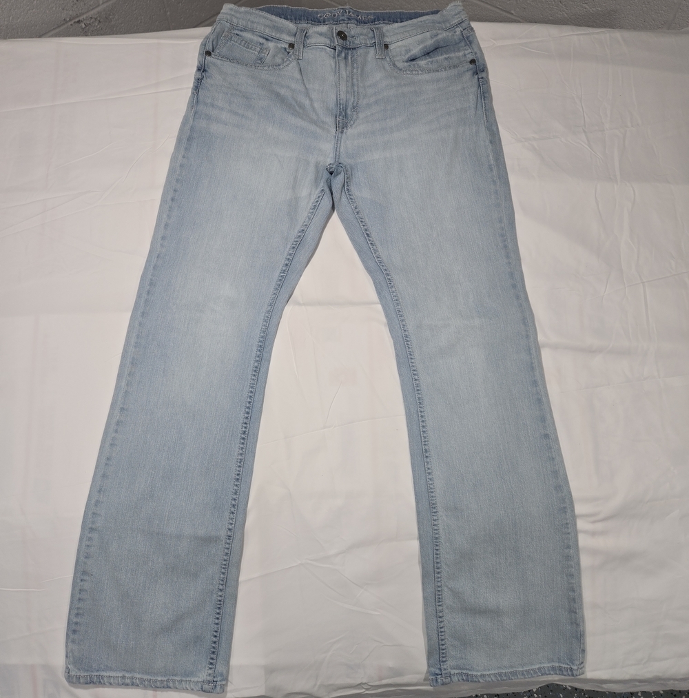 Cody James Mens Bootcut Light Wash Denim Jeans 36 x 36 Cowboy Dutton Ranch